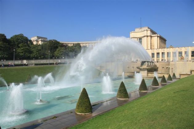 fontaine-de-varsovie-au-trocadero